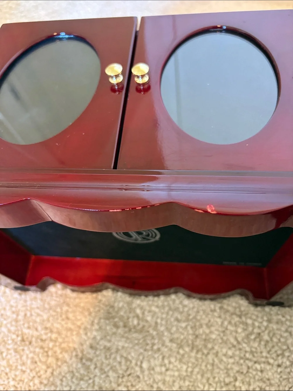 Cherry wood jewelry box